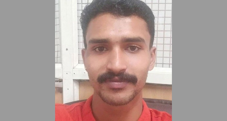 കായിക മന്ത്രി വി. അബ്ദുറഹിമാന്റെ ഓഫിസ് ജീവനക്കാരന്‍ ക്വാര്‍ട്ടേഴ്‌സില്‍ മരിച്ച നിലയില്‍